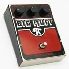 V6 reverse logo Big Muff